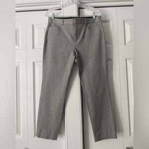 Banana Republic Sloan Curvy Fit Capri Women’s Pants.
